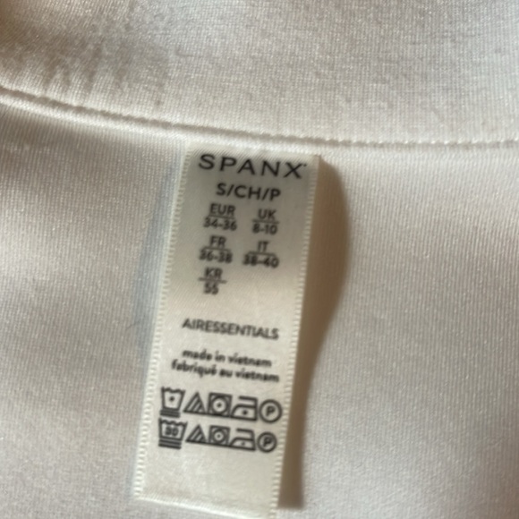 SPANX AirEssentials /Half Zip - Picture 2 of 4